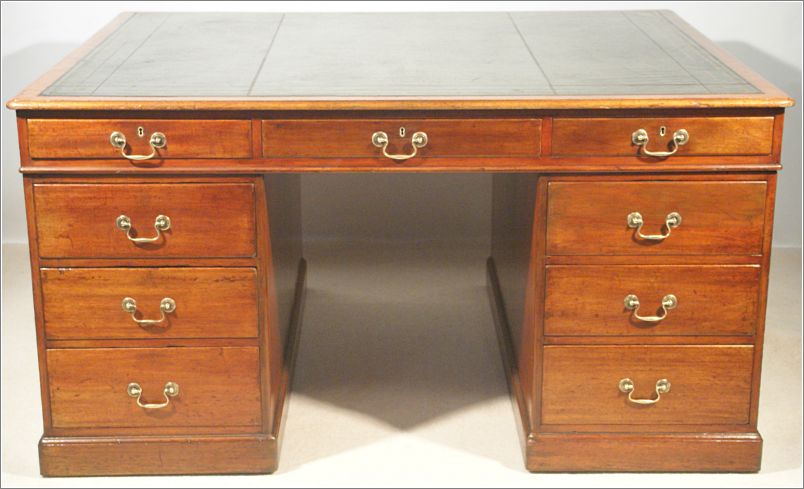 1033 Antique Edwardian Partners Desk